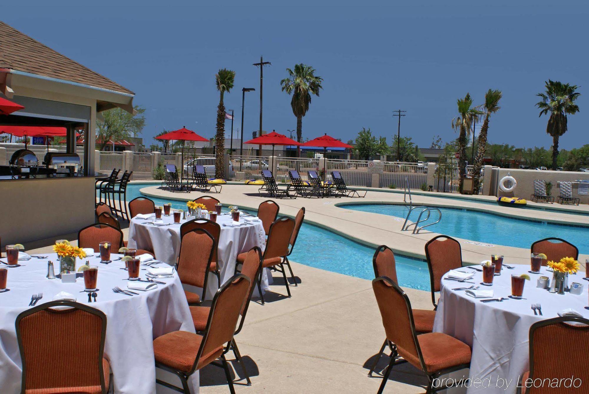 Hilton Garden Inn Tucson Airport Exterior photo