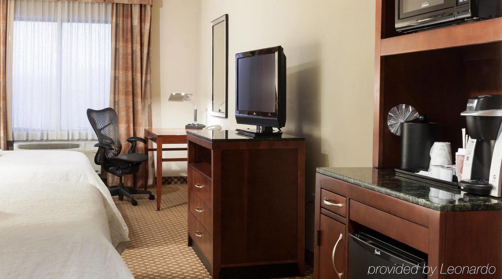 Hilton Garden Inn Tucson Airport Exterior photo