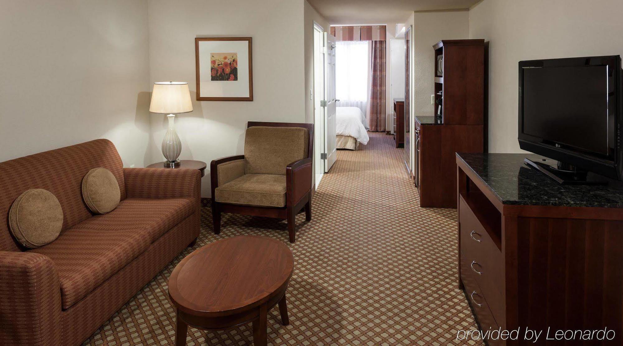 Hilton Garden Inn Tucson Airport Exterior photo